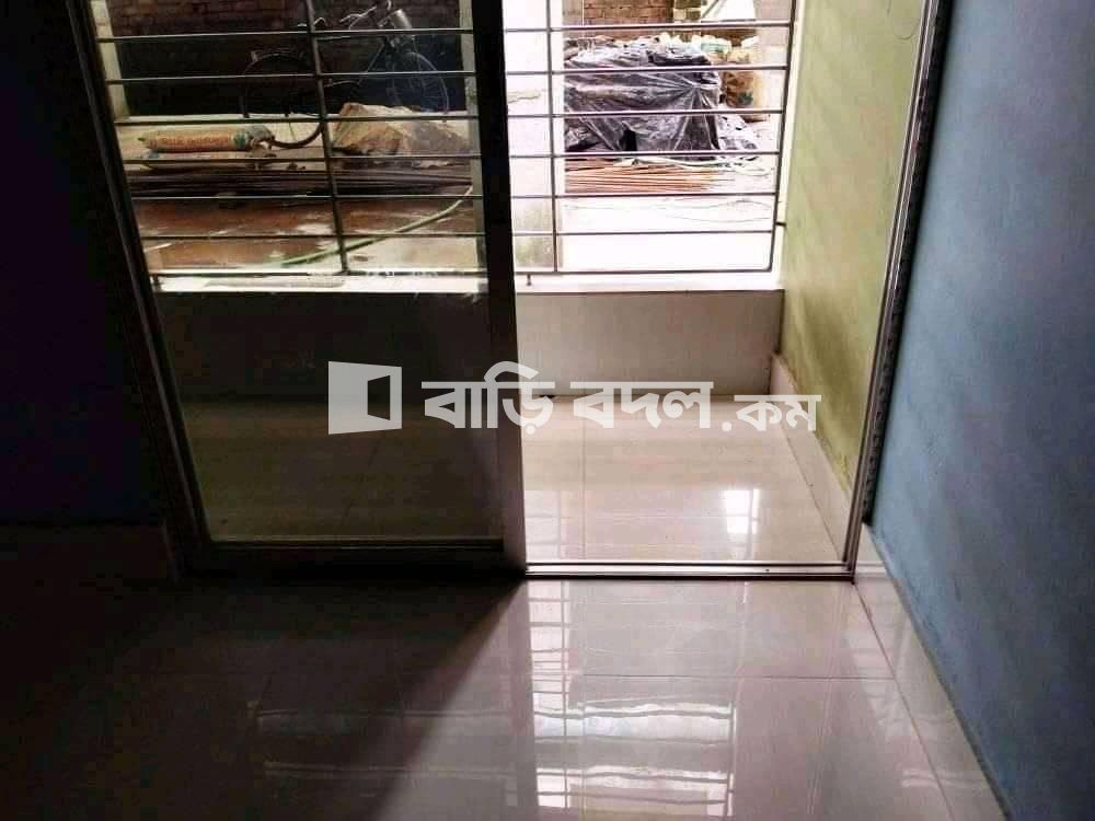 Flat rent in Khulna খুলনা সদর, বাগমারা প্রাইমারি স্কুলের সামনে দারুল মাকাম মসজিদ গলি, বাগমারা মেইন রোড,খুলনা ( নিরালা সংলগ্ন এলাকা)।