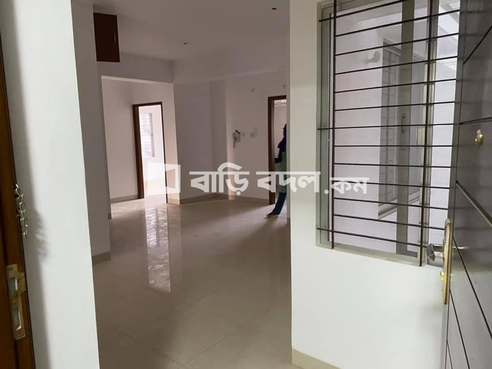 Flat rent in Dhaka উত্তরা, উত্তরা দিয়াবাড়ী মেট্রোরেল প্রজেক্টের পাশে