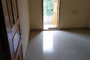 Flat rent in Barishal বরিশাল সদর, মুসলিম গোরস থান রোড,ধোপাবারির মোর