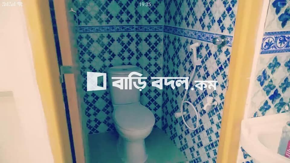 Flat rent in Dhaka পুরান ঢাকা, 124/ এ ডিস্ট্রিলারী রোড গেন্ডারিয়া মুরগিটোলা ঢাকা