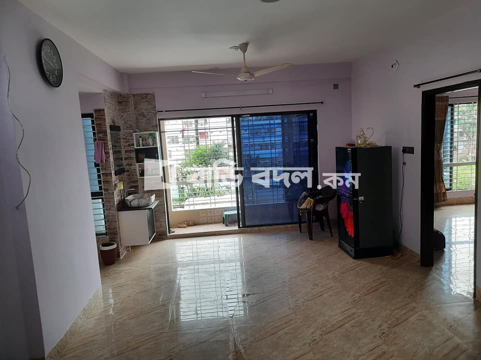 Flat rent in সাভার বাস স্ট্যান্ড থেকে ভেতরে অন্ধ মার্কেট থেকে ২-৩ মিনিট হেটে মজিদপুর রোড GK গার্মেন্টস সংলগ্ন রবি গস্তের দোকানের গলিতে (গলিটি ঢুকার মুখ একটু | 3 bed(s) | Savar | Baribodol.com, Best property rental platform in Bangladesh