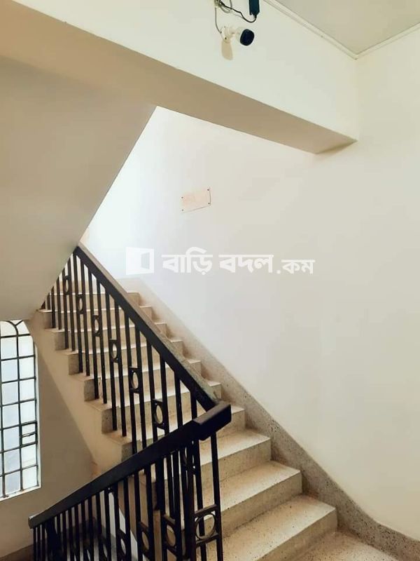 Seat rent in Malibagh | 1 bed(s) | Baribodol.com