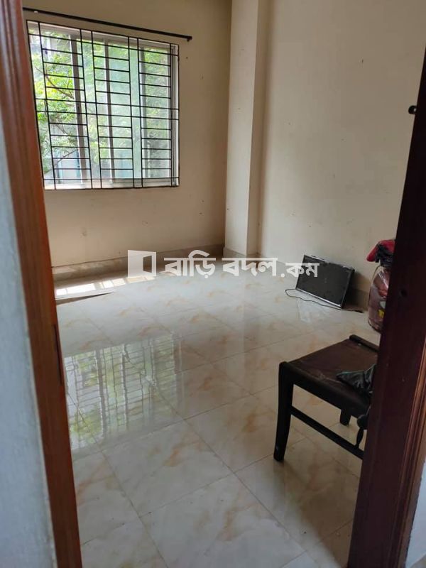 Flat rent in Rayerbazar | 2 bed(s) | Baribodol.com