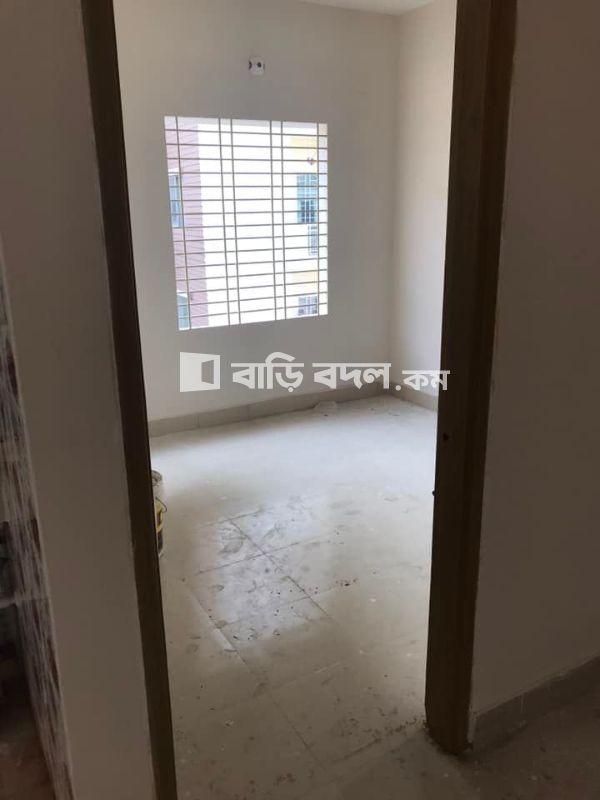 Flat rent in Hatirjheel | 2 bed(s) | Baribodol.com