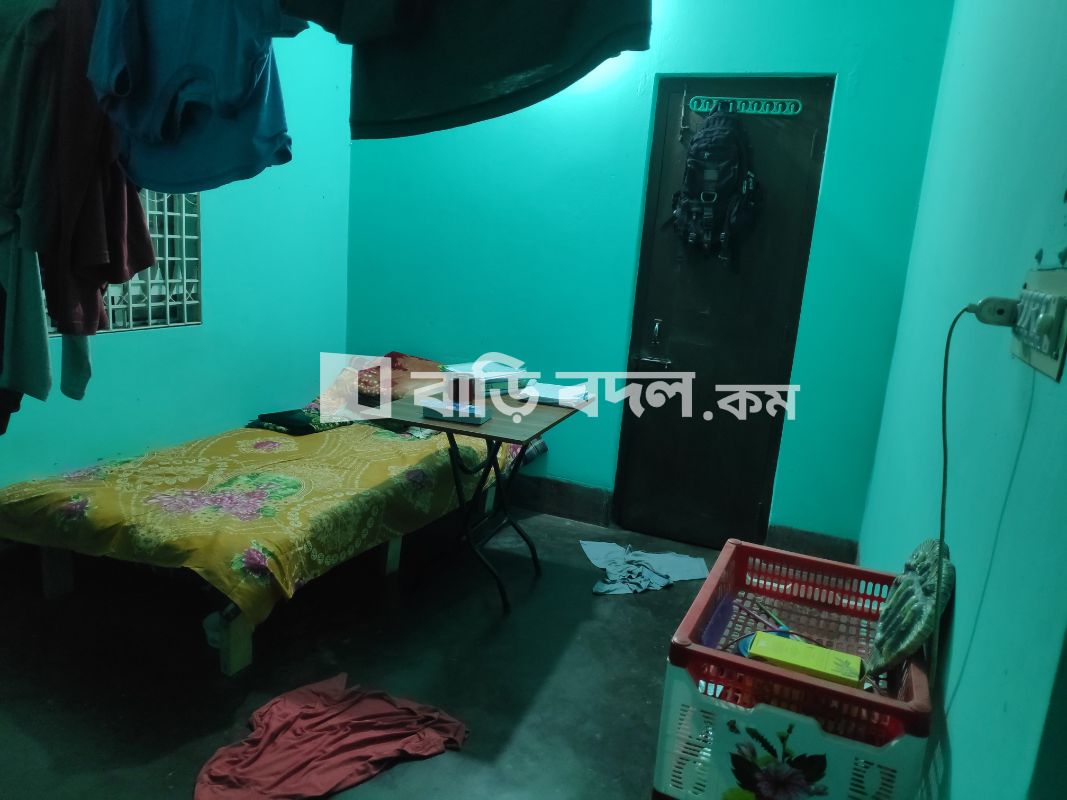 Seat rent in Dhanmondi | 1  bed(s) | Baribodol.com