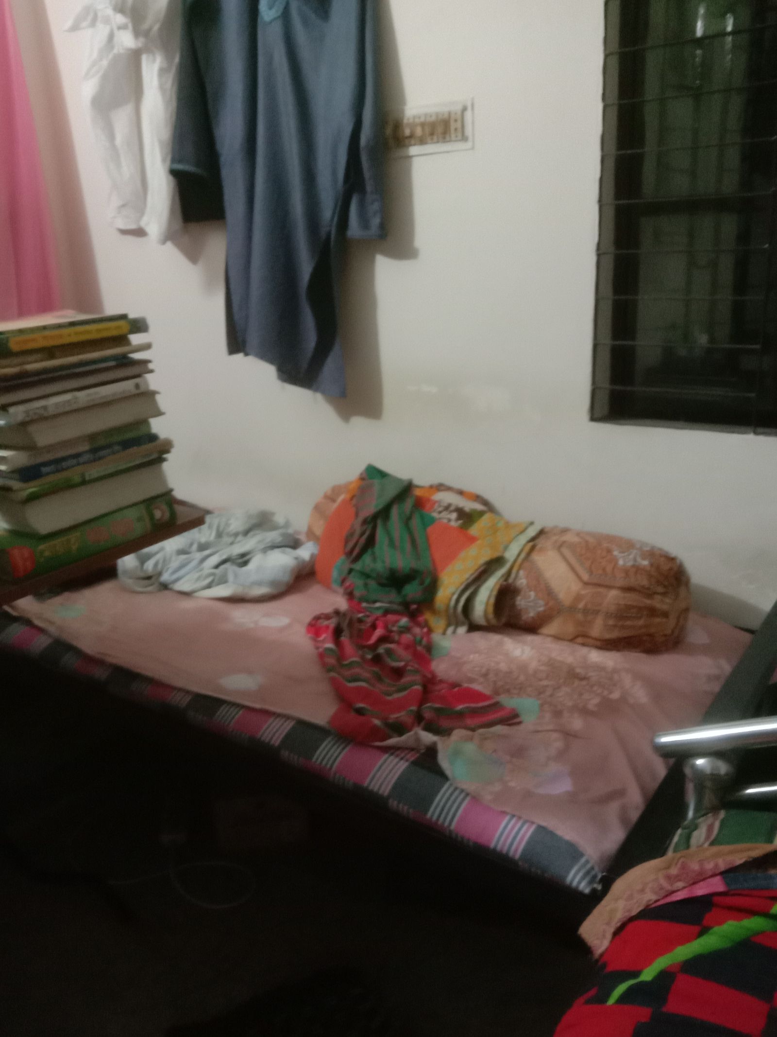 Seat rent in Mirpur 2 | 2 bed(s) | Baribodol.com