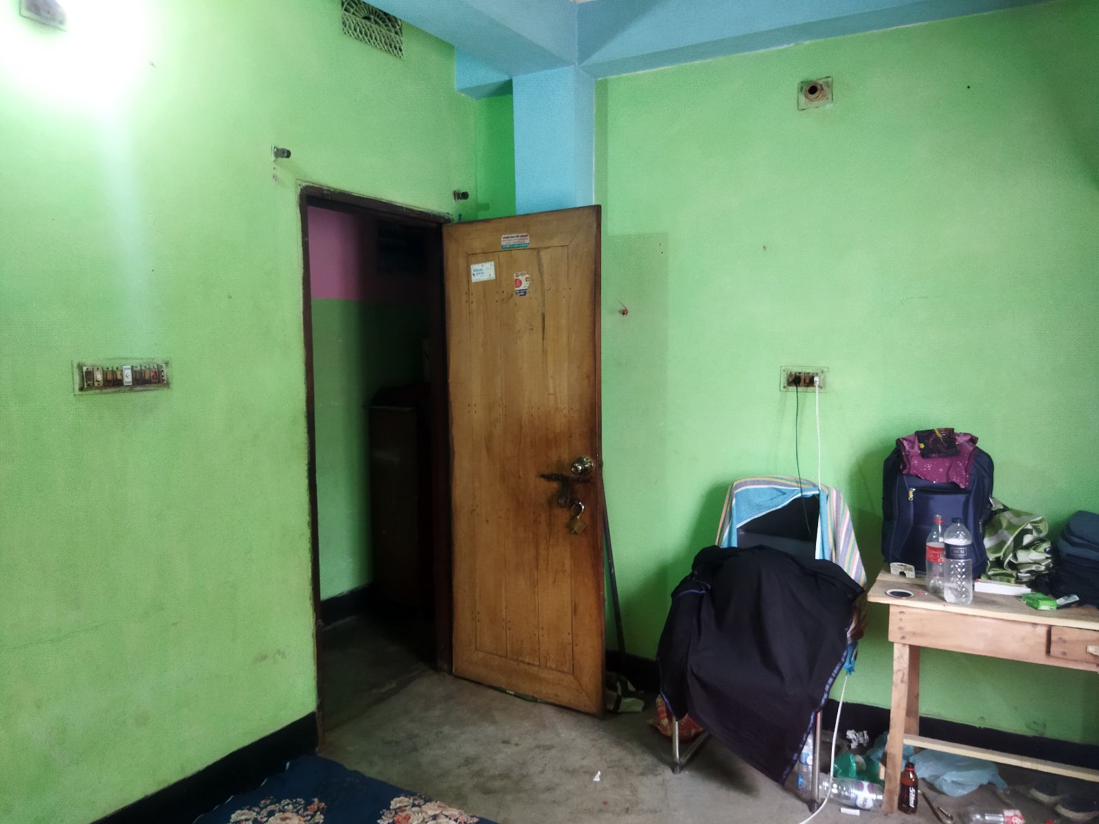 ভাড়া দেওয়া হবে...
গাবতলী বাস স্ট্যান্ডের ইউরোপিয়ান ইউনিভার্সিটির সামনে।
কারো লাগলে এই নাম্বারে কল দিবেন 01959230647
